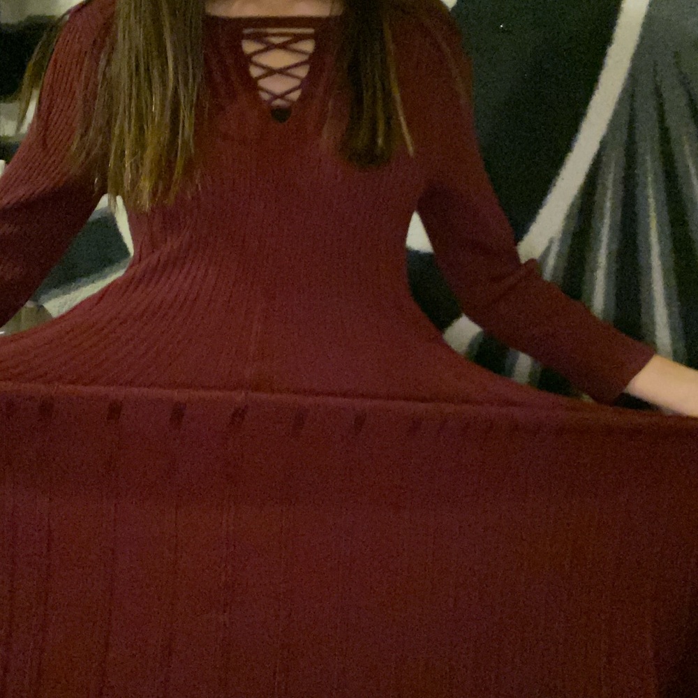 Maroon long sleeve dress